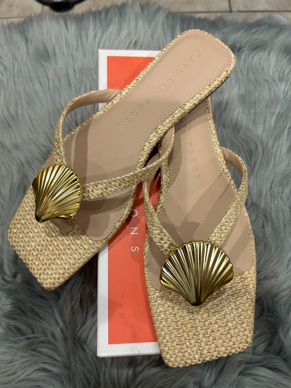 Katy Perry Collections Gold Shell Straw Square-Toe Sandals